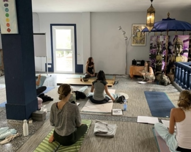 7 Things to Know Before Doing a Yoga Teacher&nbsp;Training